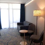 Aquamed Hotel 4*