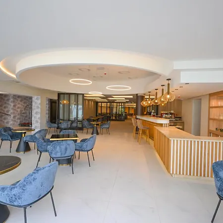 Szálloda Aquamed 4*