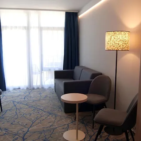 Aquamed Hotel 4*