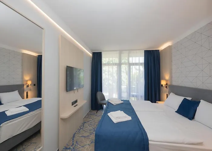 Hotel Aquamed 4*